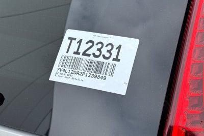 2023 Volvo XC60 B5 Ultimate Bright Theme