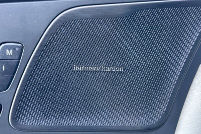 2023 Volvo XC60 B5 Ultimate Bright Theme