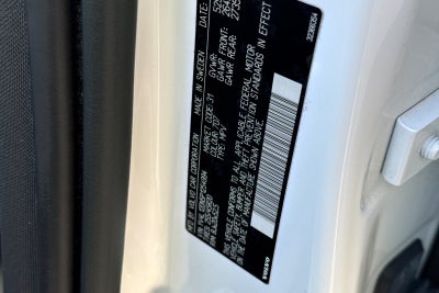 2023 Volvo XC60 B5 Plus Bright Theme