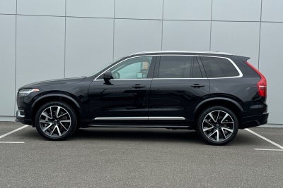 2023 Volvo XC90 B5 Plus
