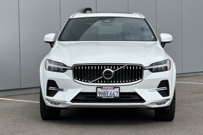 2023 Volvo XC60 B5 Ultimate Bright Theme