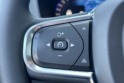 2023 Volvo XC60 B5 Core