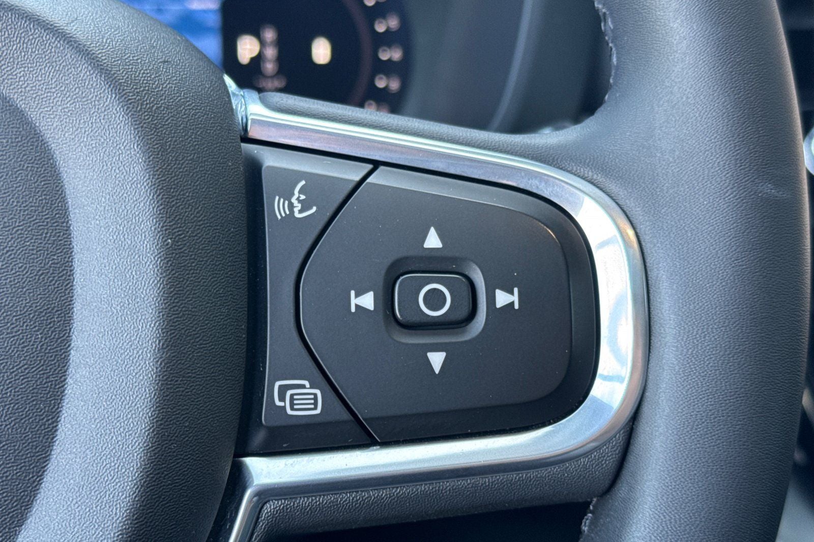 2023 Volvo XC60 B5 Core