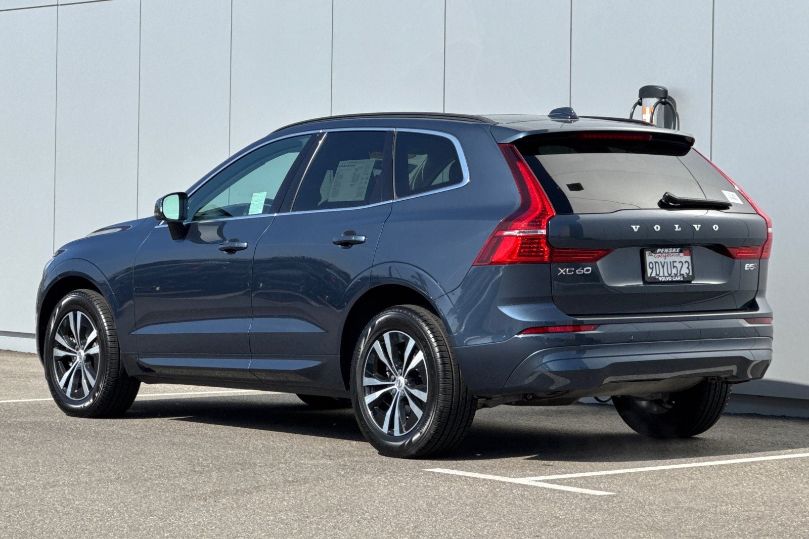 2023 Volvo XC60 B5 Core