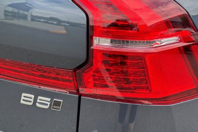 2023 Volvo XC60 B5 Plus Bright Theme