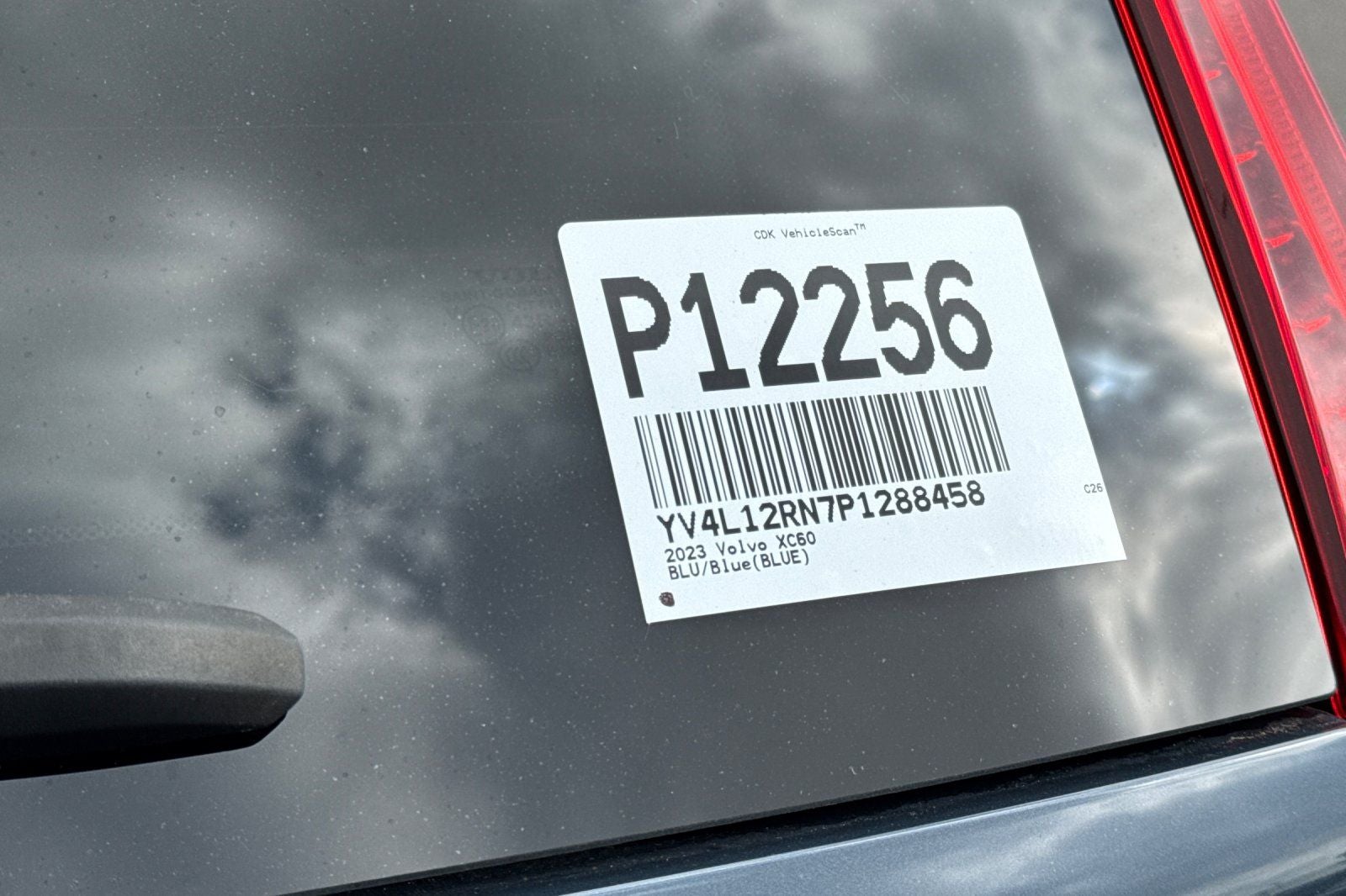 2023 Volvo XC60 B5 Plus Bright Theme