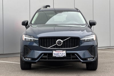 2023 Volvo XC60 B5 Ultimate Dark Theme