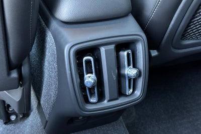 2023 Volvo XC40 Ultimate
