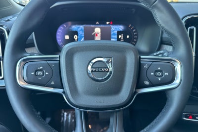 2023 Volvo XC40 Ultimate