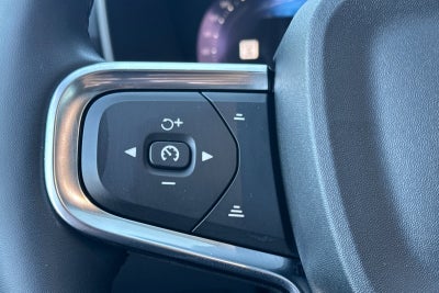 2023 Volvo XC40 Ultimate