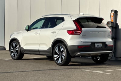 2023 Volvo XC40 Ultimate