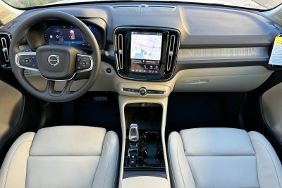 2026 Volvo XC40 B5 Plus