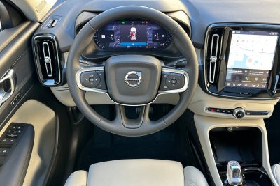2026 Volvo XC40 B5 Plus