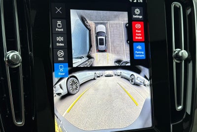 2026 Volvo XC40 B5 Plus