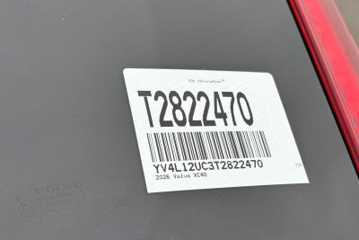 2026 Volvo XC40 B5 Plus