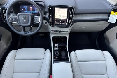 2026 Volvo XC40 B5 Plus