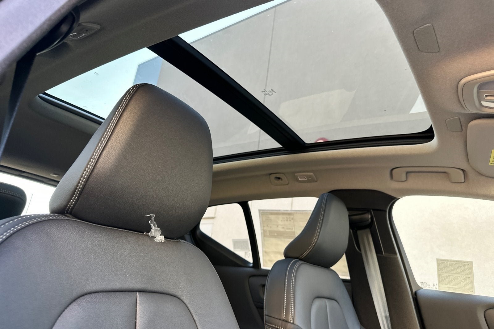 2026 Volvo XC40 B5 Plus