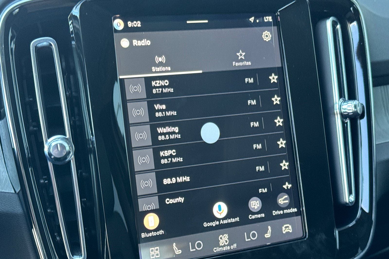 2026 Volvo XC40 B5 Core