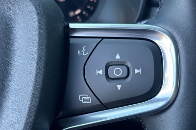 2026 Volvo XC40 B5 Core