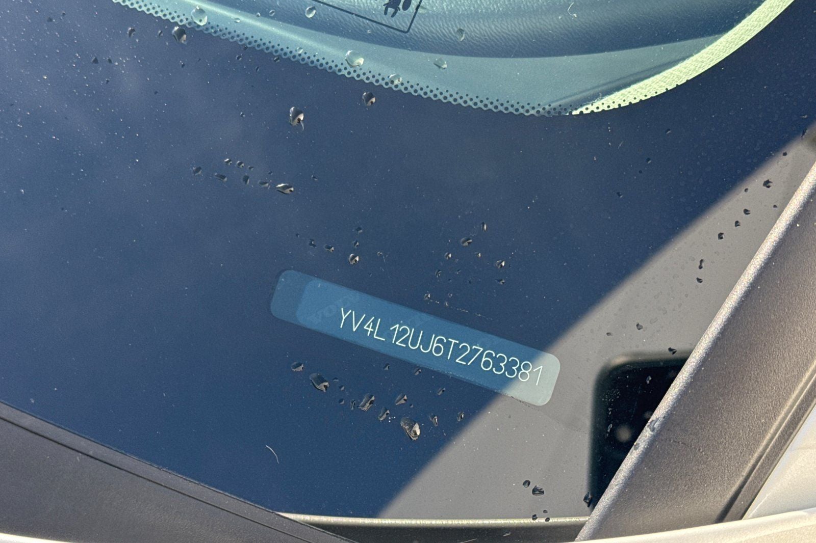 2026 Volvo XC40 B5 Core