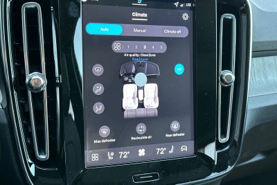 2026 Volvo XC40 B5 Core