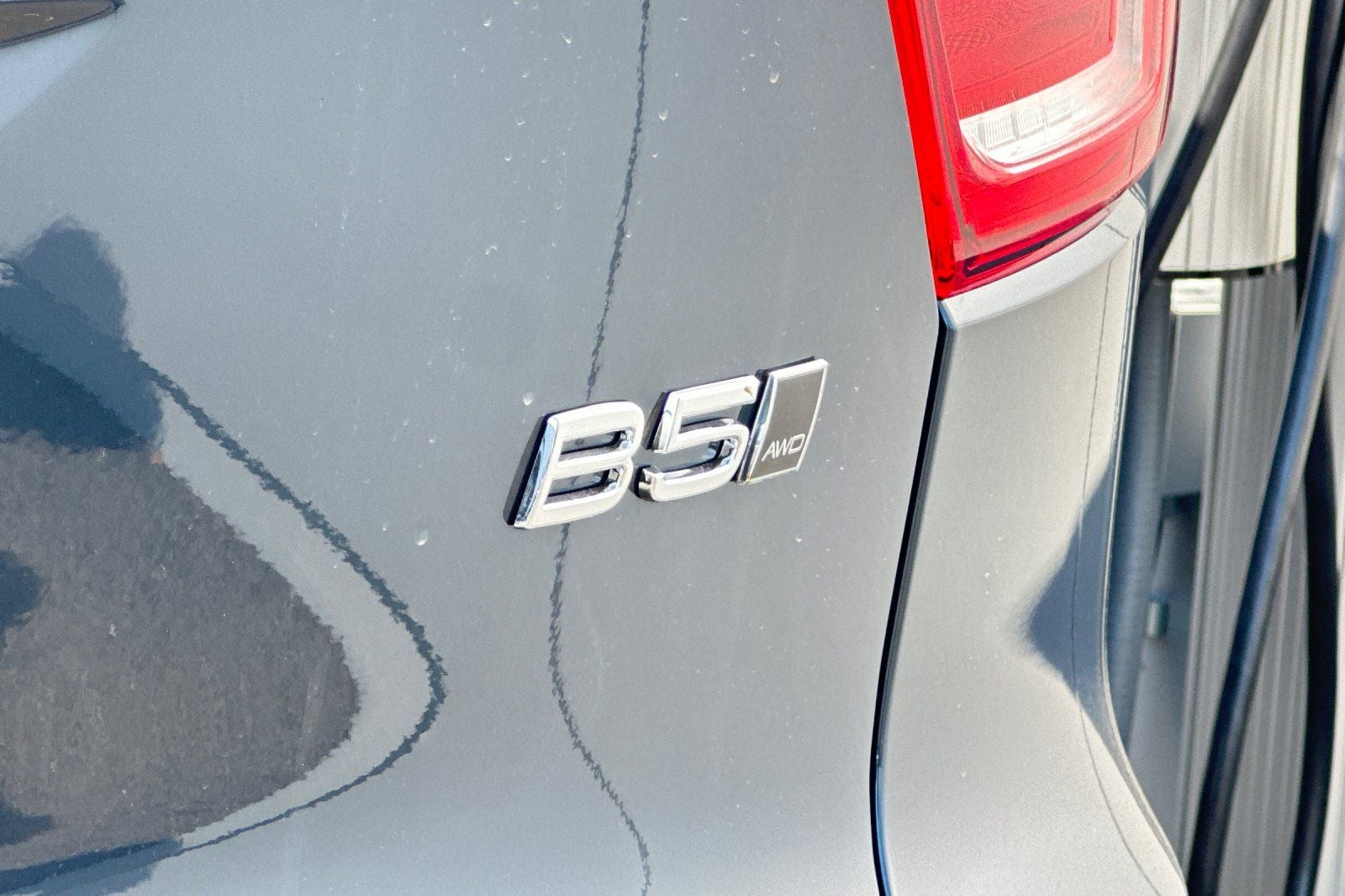 2026 Volvo XC40 B5 Core