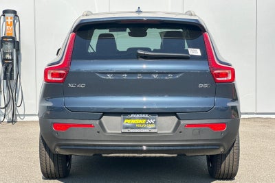 2026 Volvo XC40 B5 Core