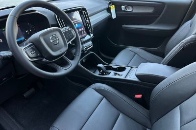 2026 Volvo XC40 B5 Core