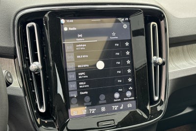 2026 Volvo XC40 B5 Core