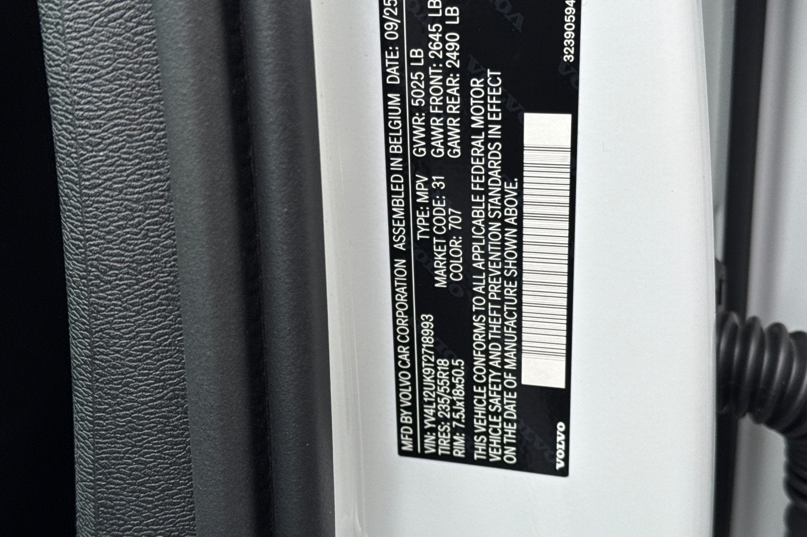 2026 Volvo XC40 B5 Core