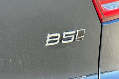 2026 Volvo XC40 B5 Ultra