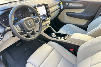 2026 Volvo XC40 B5 Ultra