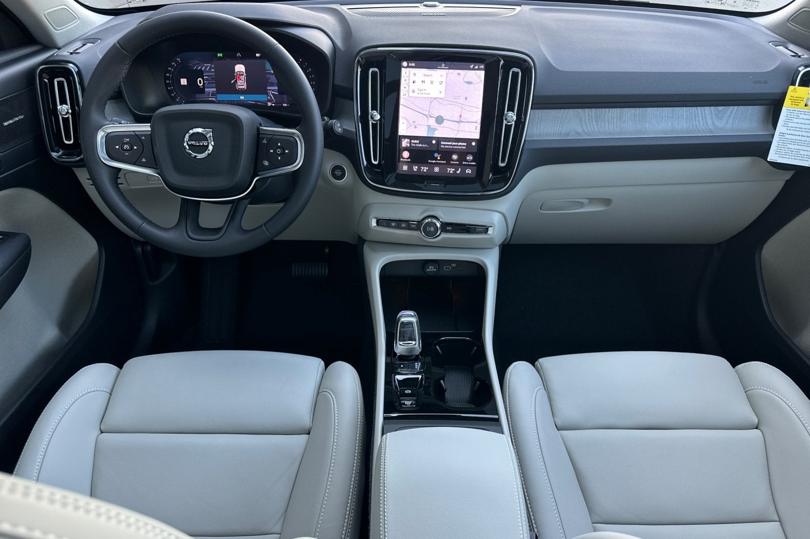 2026 Volvo XC40 B5 Ultra