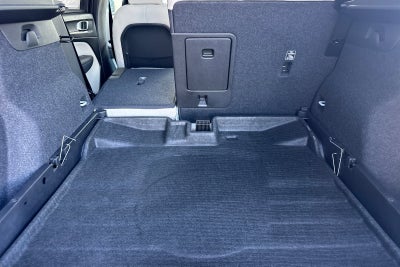 2026 Volvo XC40 B5 Ultra