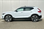 2026 Volvo XC40 B5 Ultra