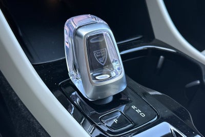 2026 Volvo XC40 B5 Ultra