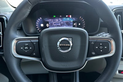 2026 Volvo XC40 B5 Ultra