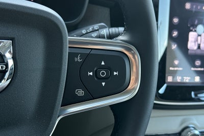 2026 Volvo XC40 B5 Ultra