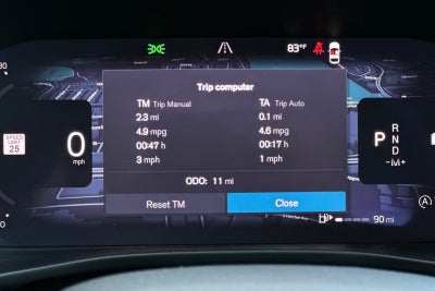 2026 Volvo XC40 B5 Ultra