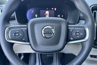 2026 Volvo XC40 B5 Ultra