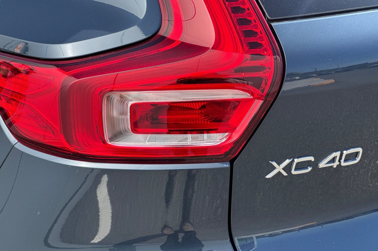 2026 Volvo XC40 B5 Ultra
