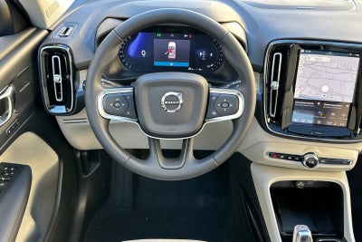 2026 Volvo XC40 B5 Ultra