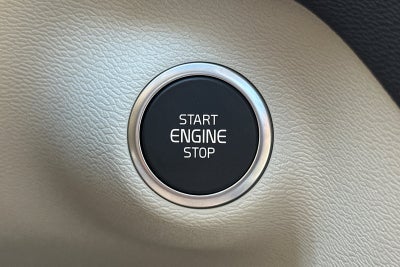 2026 Volvo XC40 B5 Ultra