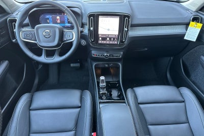 2026 Volvo XC40 B5 Ultra