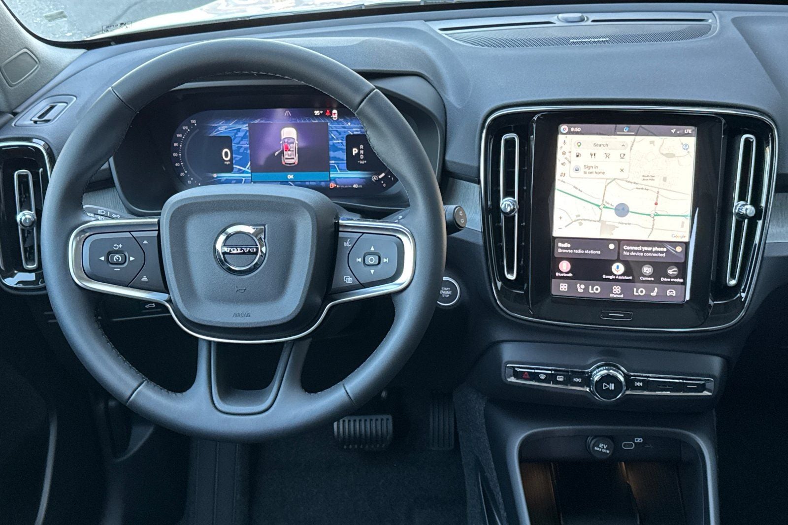 2026 Volvo XC40 B5 Ultra