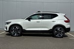 2026 Volvo XC40 B5 Ultra