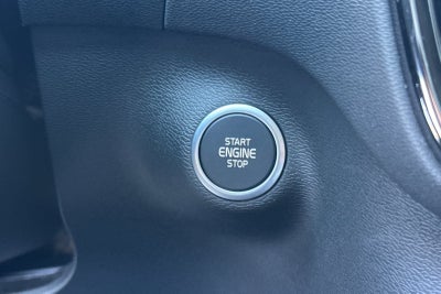 2026 Volvo XC40 B5 Ultra