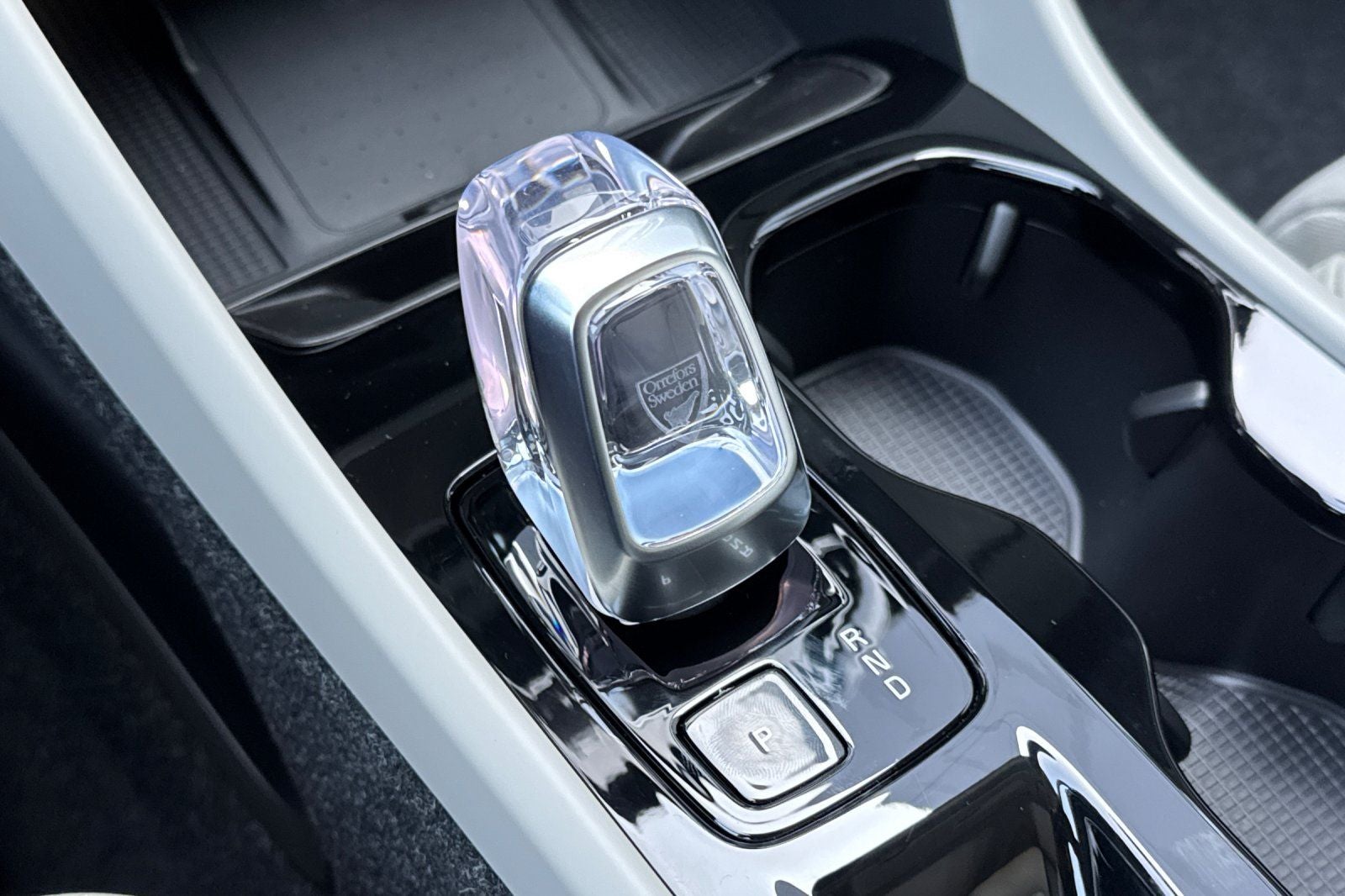 2026 Volvo XC40 B5 Ultra