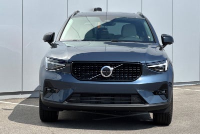 2026 Volvo XC40 B5 Ultra