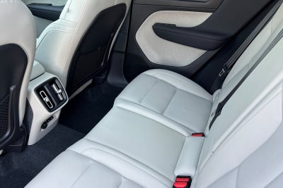 2024 Volvo XC40 Ultimate
